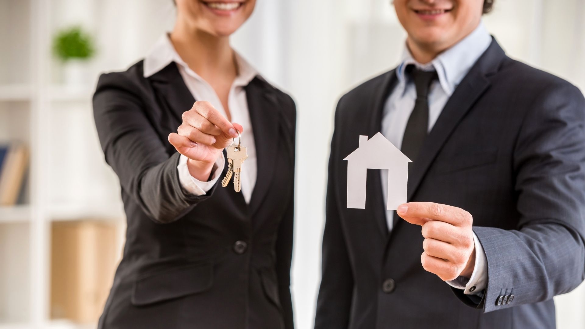 Becoming a Successful Realtor: Insider Tips and Tricks
